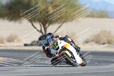 media/Nov-01-2025-CVMA (Sat) [[fc0f7531b8]]/Race 9-Amateur Supersport Middleweight/